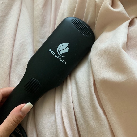 Hair straightening brush - Picture 3 of 3